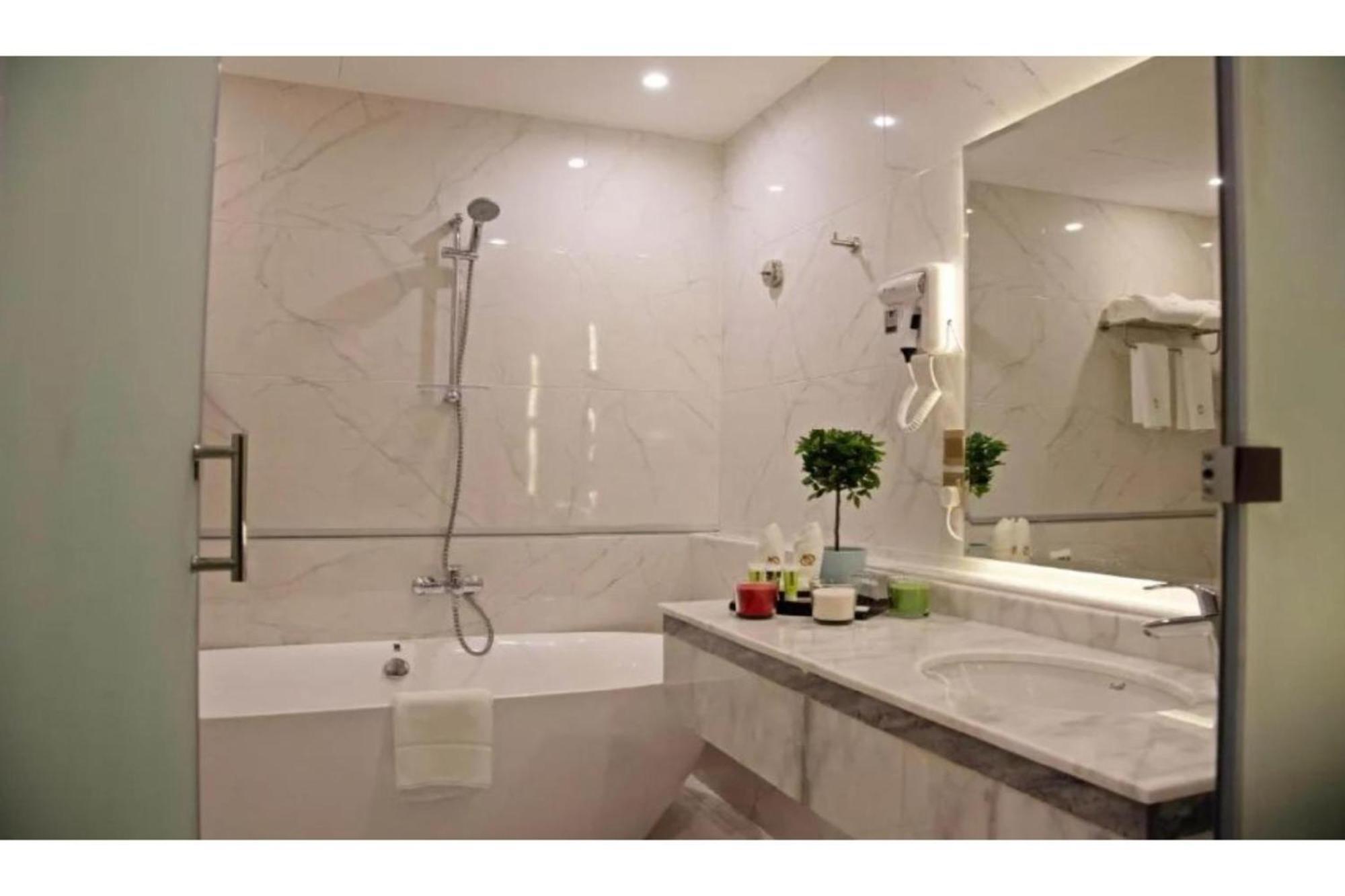 Sunday Emerald Hotel DDjeddah Extérieur photo